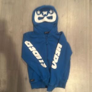 Yporque Super Hero Sweatshirt size 6 - Cutouts for eyes on hood.   THE CUTEST.